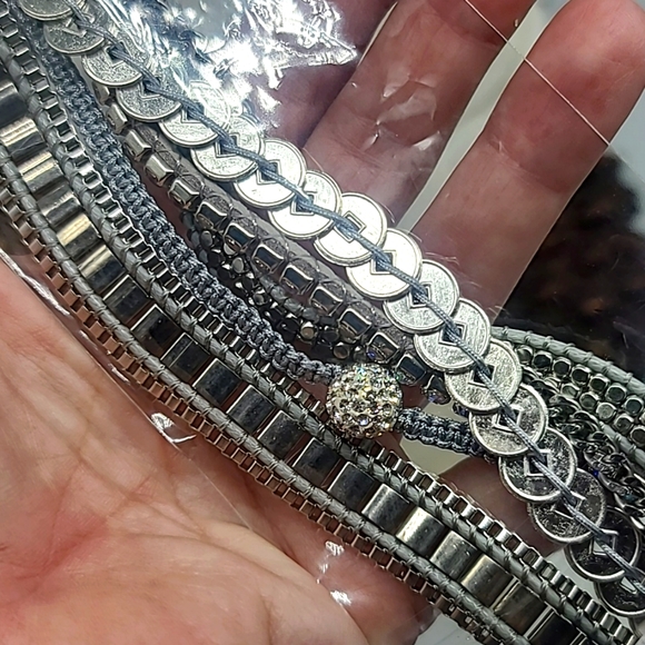 Victoria Emerson NIP $88 Multi-Strand Rhinestone cuff! Perfect Gift 🎁 - Picture 6 of 11